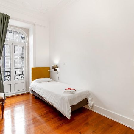 Arroios - Second Floor Hotel Lisbon Luaran gambar
