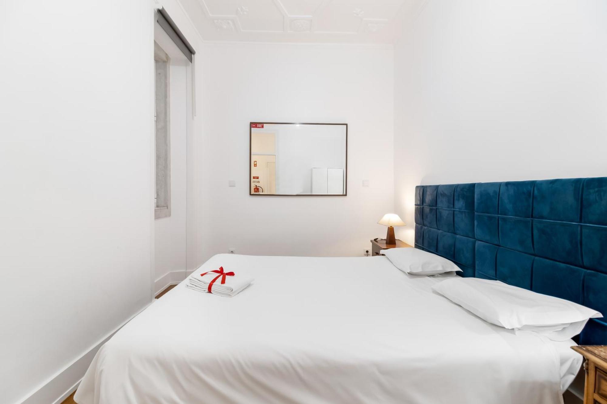 Arroios - Second Floor Hotel Lisbon Luaran gambar
